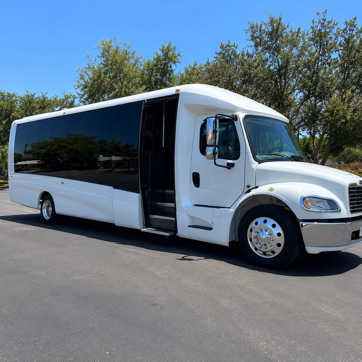 bachelorette parties and birthday bus rentals around the oxford square