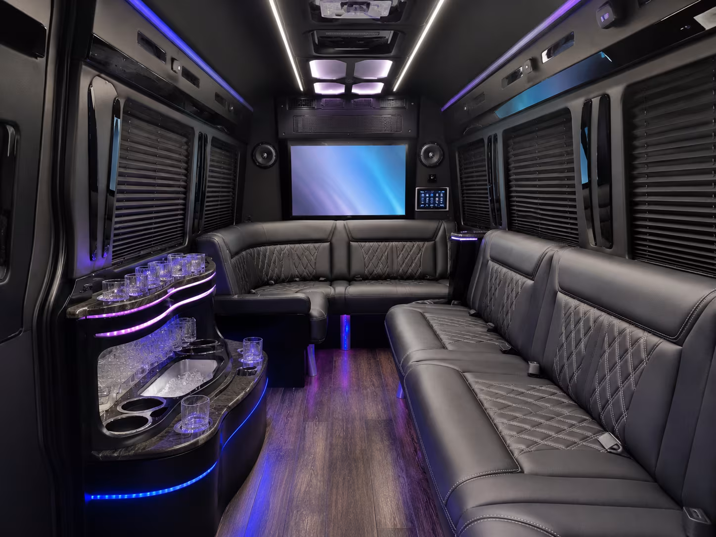 bus rental options for oxford trips