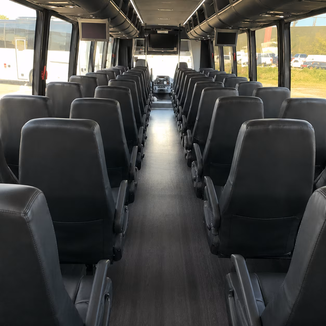 charter bus rentals for out of town wedding guests arriving in oxford