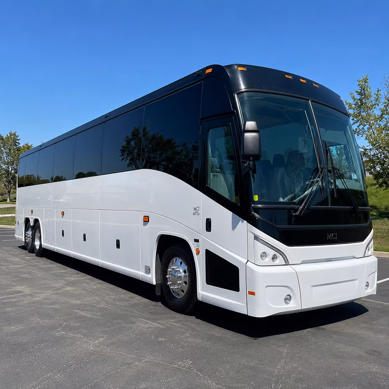 charter buses and party buses for ole miss football games at vaught hemingway stadium