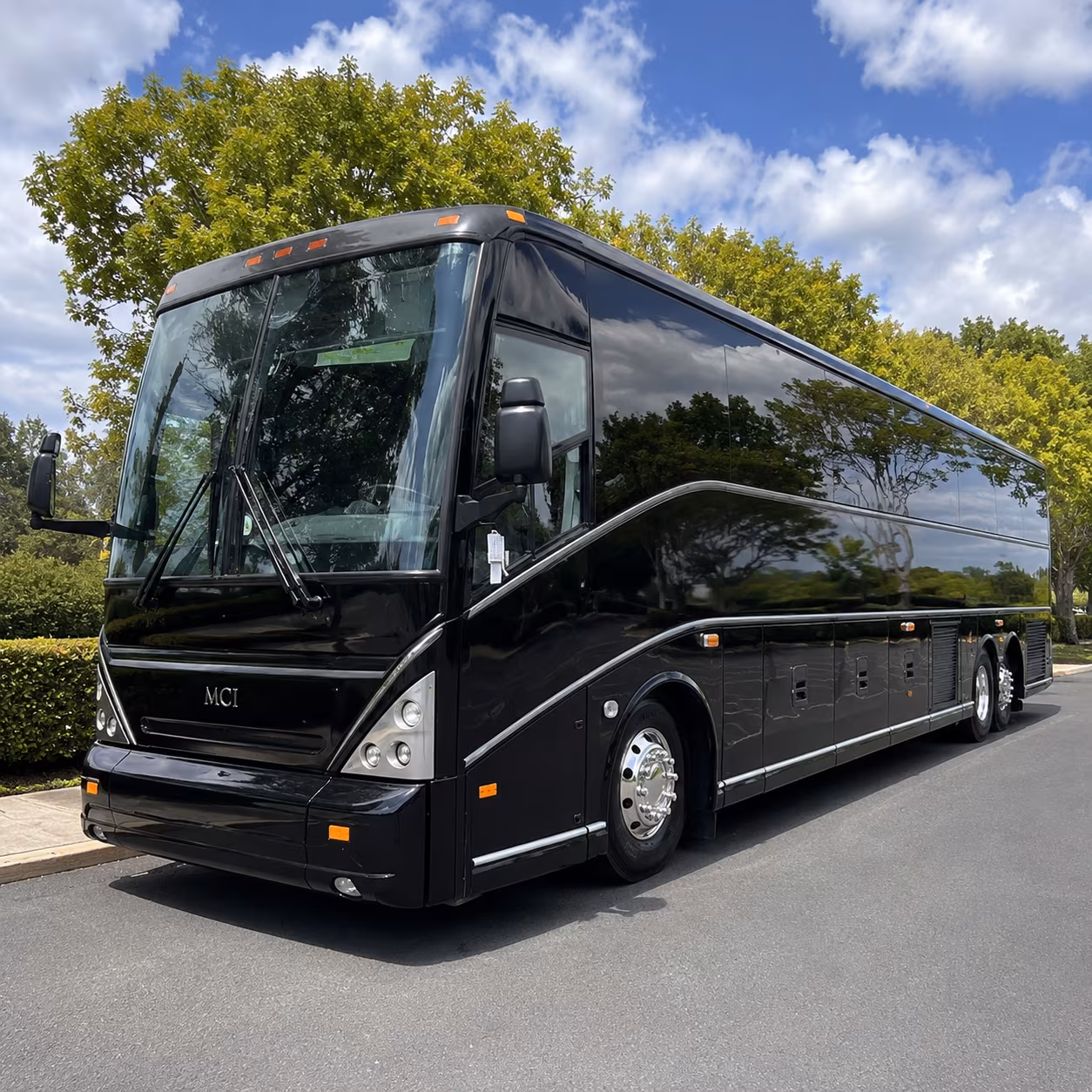 game day and event overflow shuttle buses for oxford government campus operations