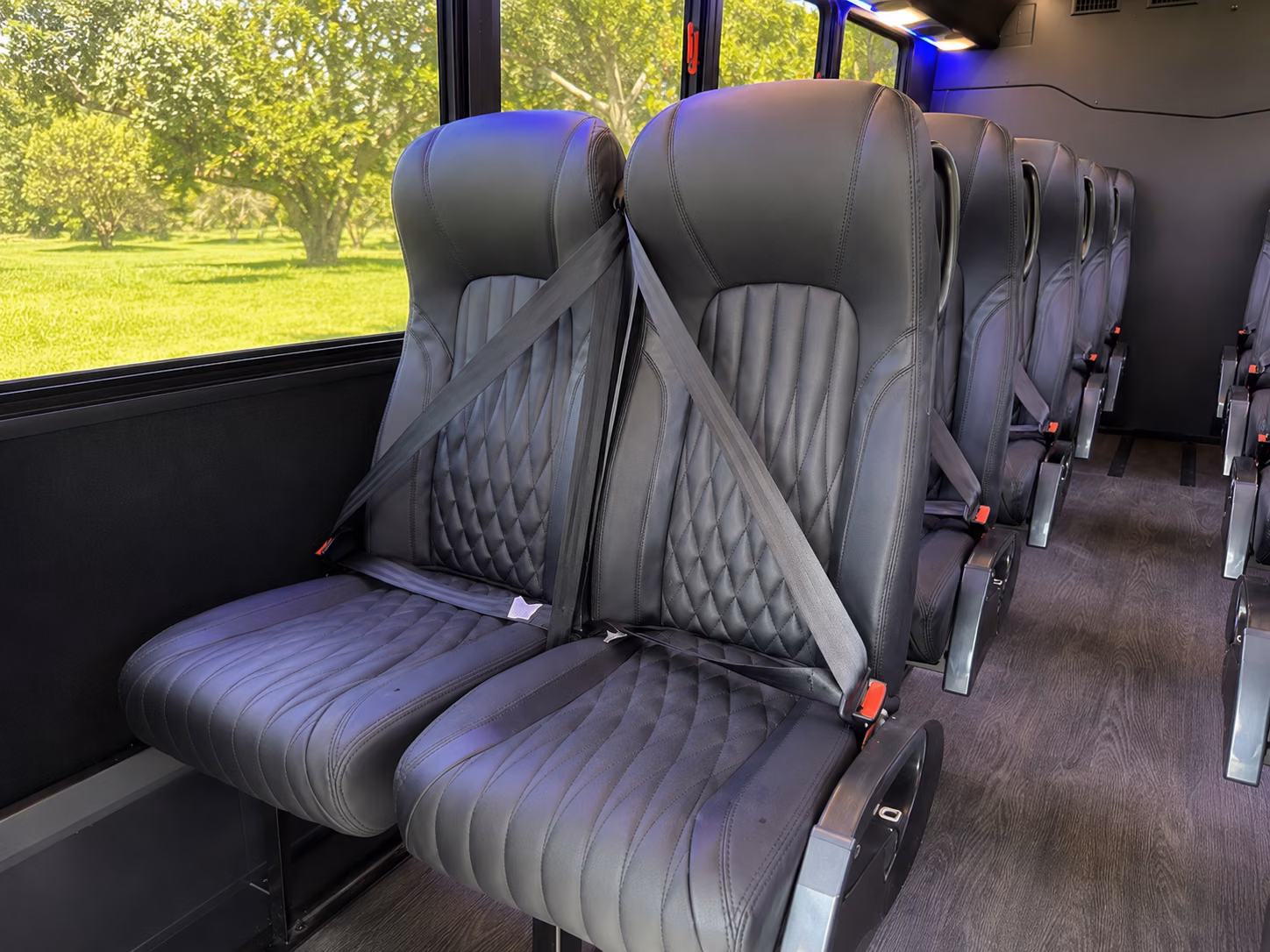 minibuses for oxford wedding party transportation on the big day