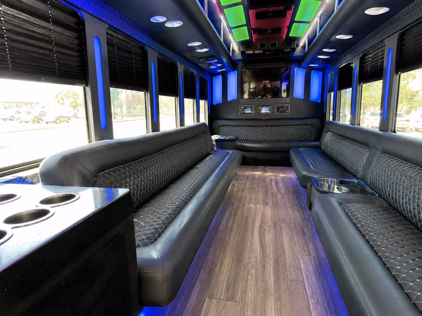 oxford 15 passenger party bus inside
