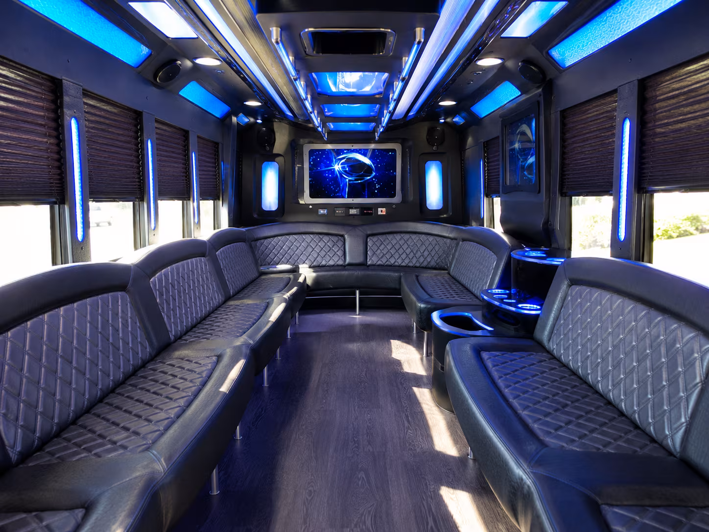 oxford 28 passenger party bus inside